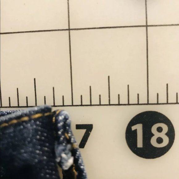 Levi's 559 Red Tab Straight Relaxed Jeans 34/32 - Picture 6 of 8